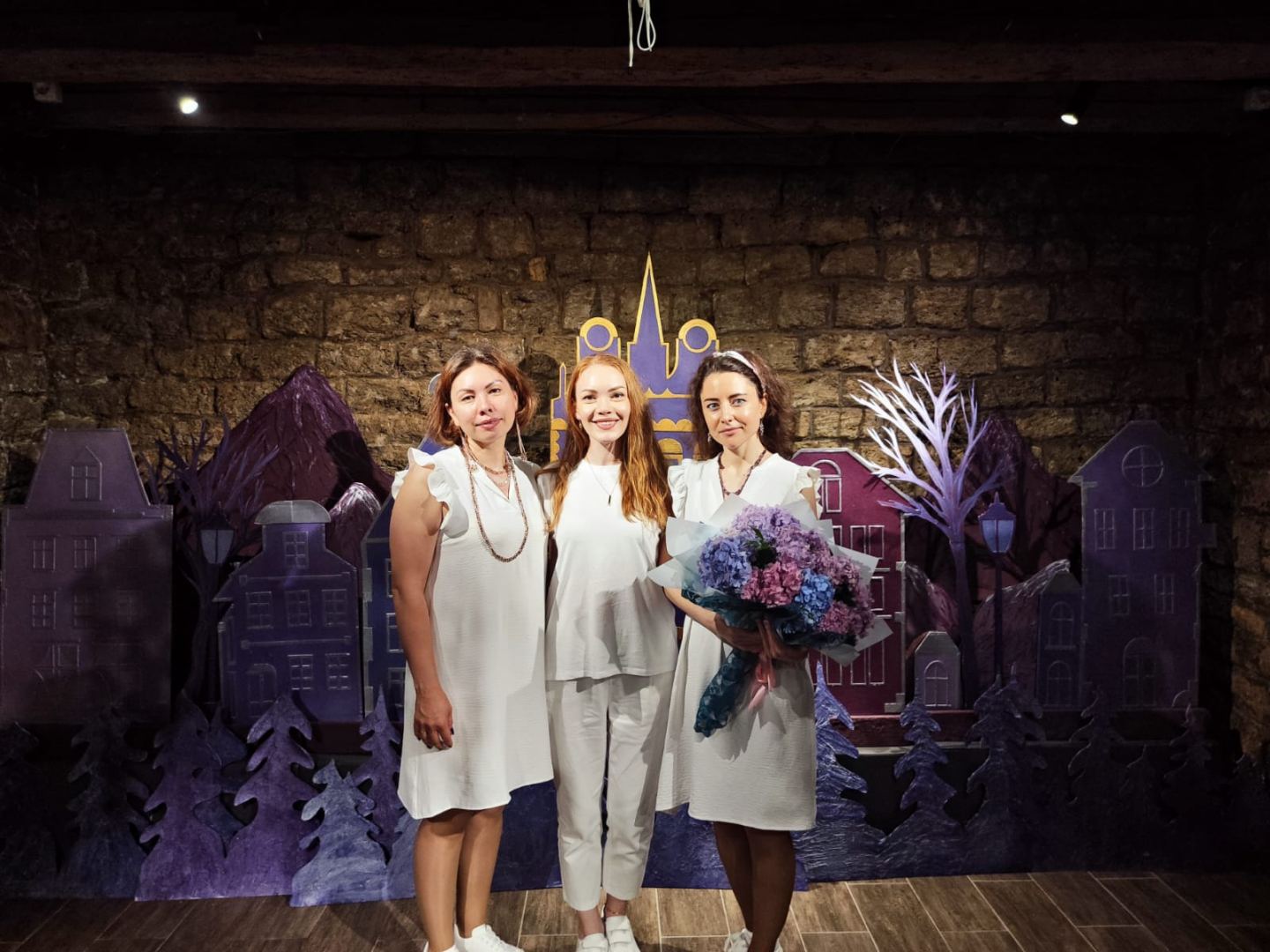 В старинной части Баку появилось "Лиловое Королевство" (ФОТО)