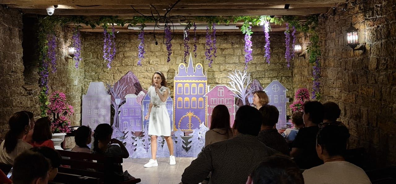 В старинной части Баку появилось "Лиловое Королевство" (ФОТО)