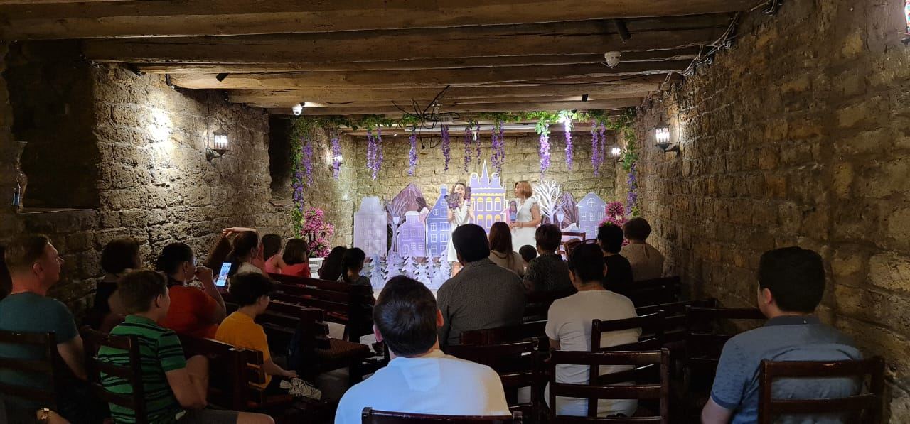 В старинной части Баку появилось "Лиловое Королевство" (ФОТО)