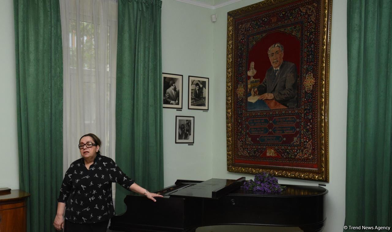 От музыки к литературе – в Баку прошел вечер памяти Вагифа Самедоглу (ФОТО)