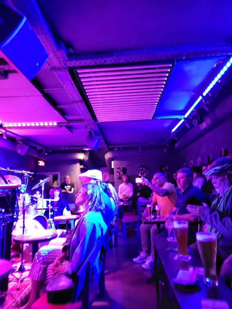 Париж в потрясающих красках азербайджанского мугама и джаза в жанре электронной музыки (ВИДЕО, ФОТО)