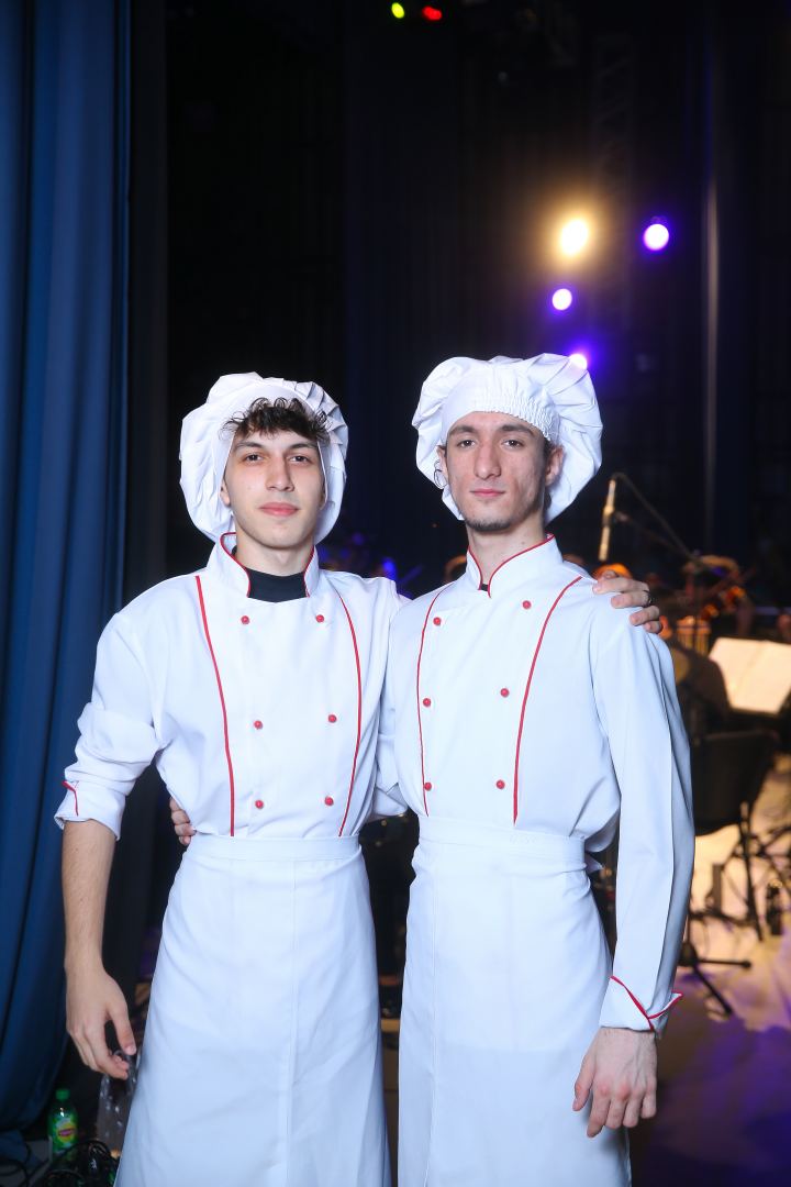 Прямой контакт с героями сказок! В Баку представлено Дисней-шоу (ФОТО/ВИДЕО)