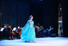 Прямой контакт с героями сказок! В Баку представлено Дисней-шоу (ФОТО/ВИДЕО)