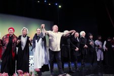 В Баку состоялась премьера спектакля "Капитанская дочка" – восстание, любовь, измена… (ФОТО)