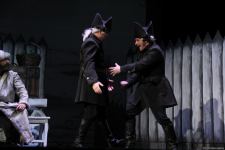 В Баку состоялась премьера спектакля "Капитанская дочка" – восстание, любовь, измена… (ФОТО)