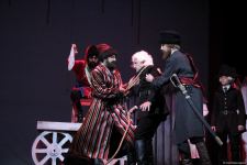 В Баку состоялась премьера спектакля "Капитанская дочка" – восстание, любовь, измена… (ФОТО)