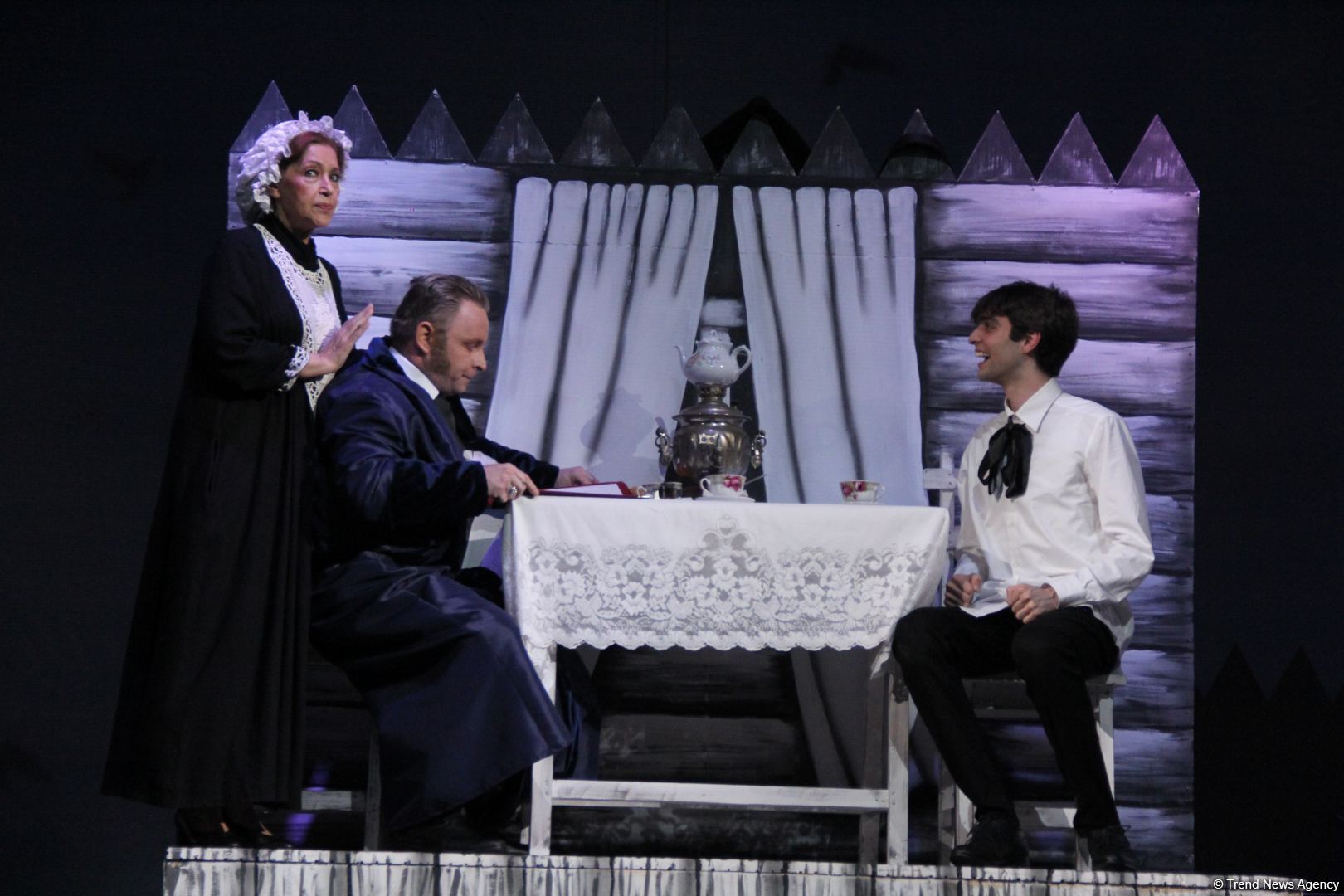 В Баку состоялась премьера спектакля "Капитанская дочка" – восстание, любовь, измена… (ФОТО)