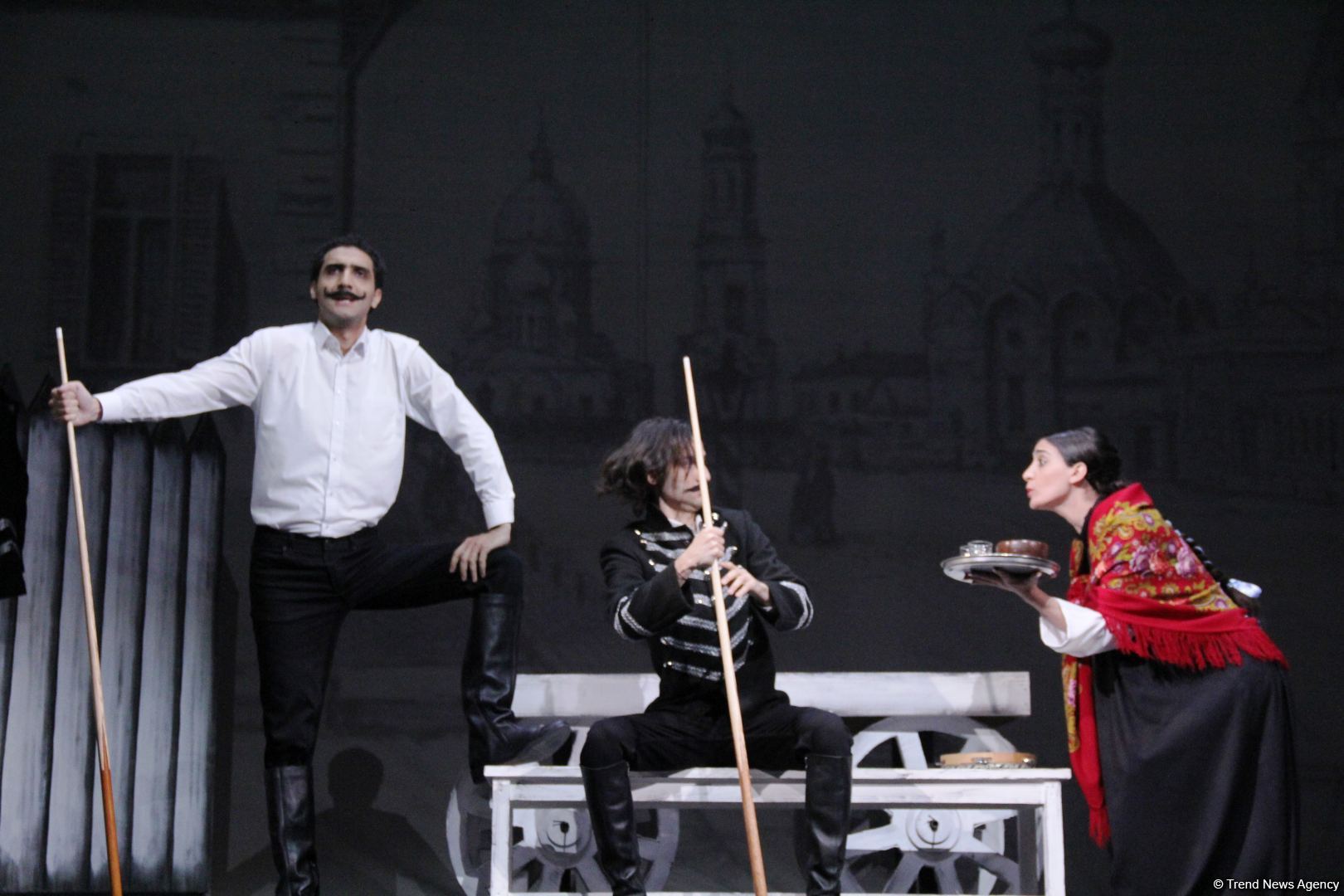 В Баку состоялась премьера спектакля "Капитанская дочка" – восстание, любовь, измена… (ФОТО)