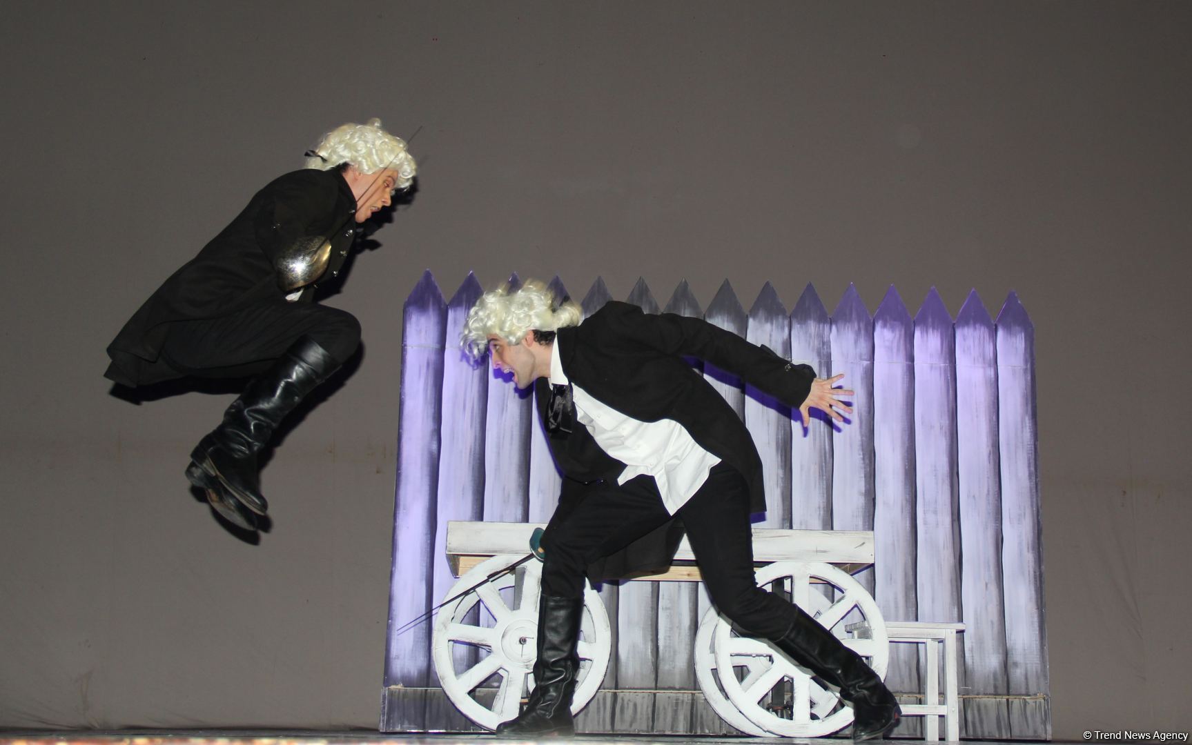 В Баку состоялась премьера спектакля "Капитанская дочка" – восстание, любовь, измена… (ФОТО)