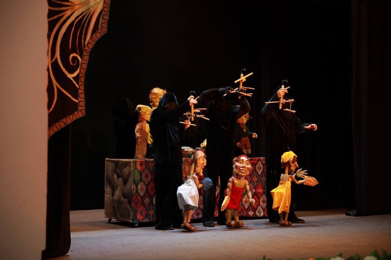 Баку погрузился в атмосферу сказки – красочная Неделя кукольных театров (ФОТО)