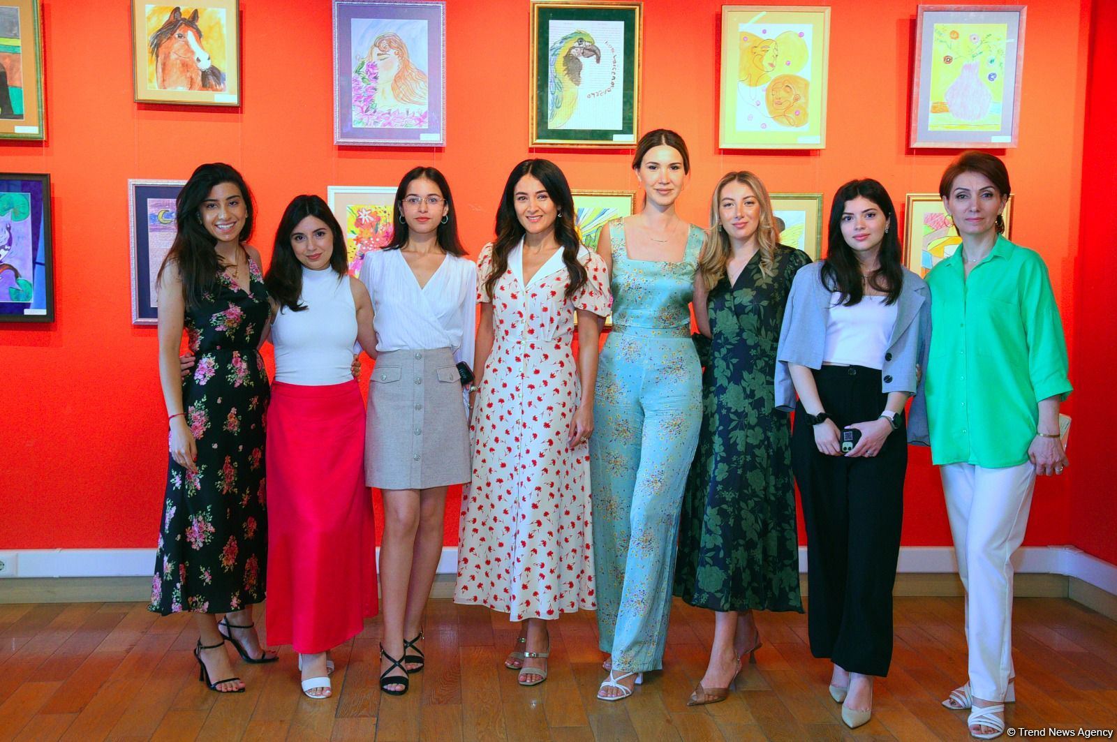 Увлекательное путешествие в мир красоты и фантазии – выставка работ учащихся Leonardo Art School Baku (ФОТО)