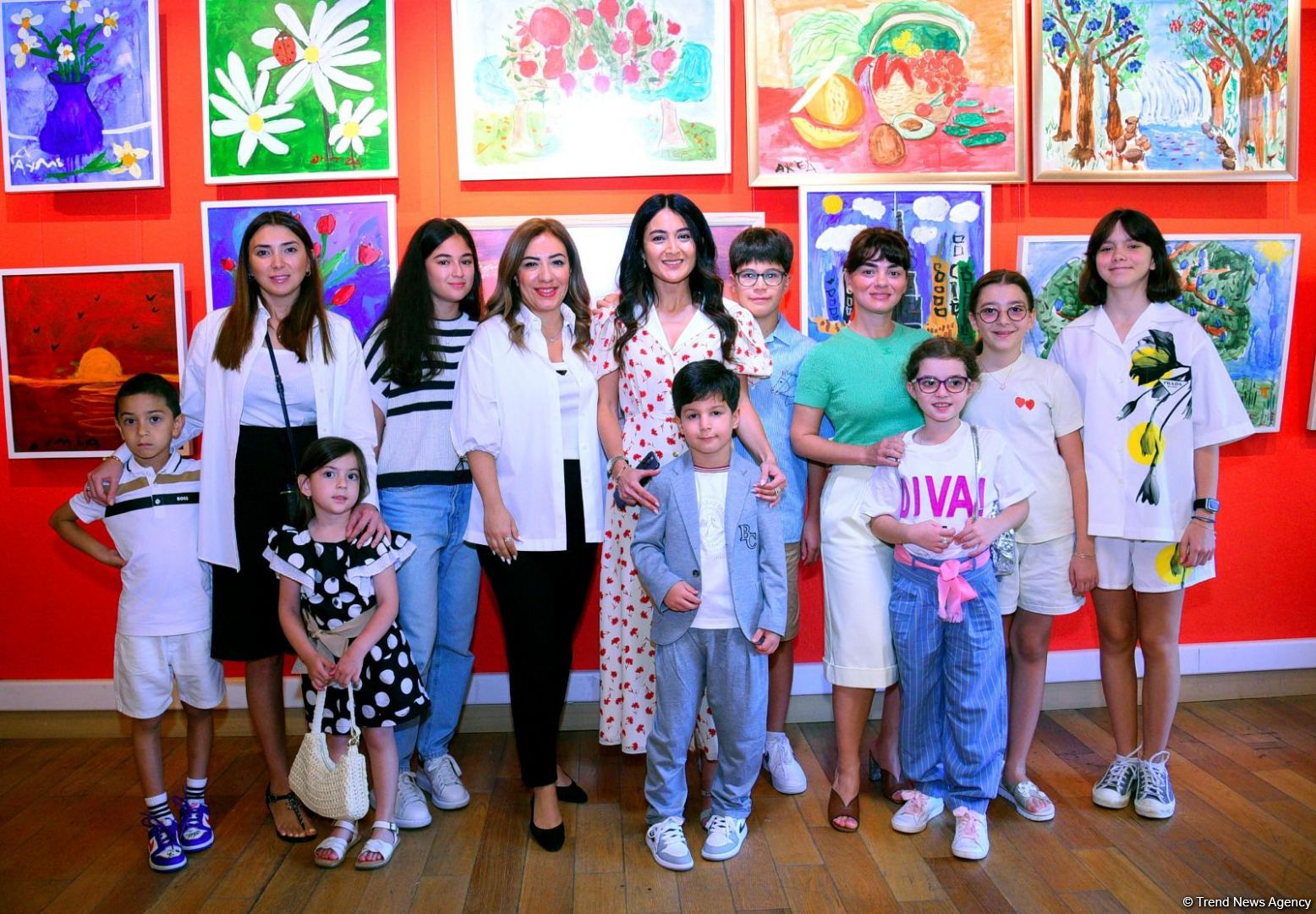 Увлекательное путешествие в мир красоты и фантазии – выставка работ учащихся Leonardo Art School Baku (ФОТО)
