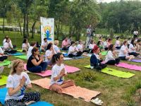 В Шабране прошло мероприятие, посвященное Международному дню йоги (ФОТО)