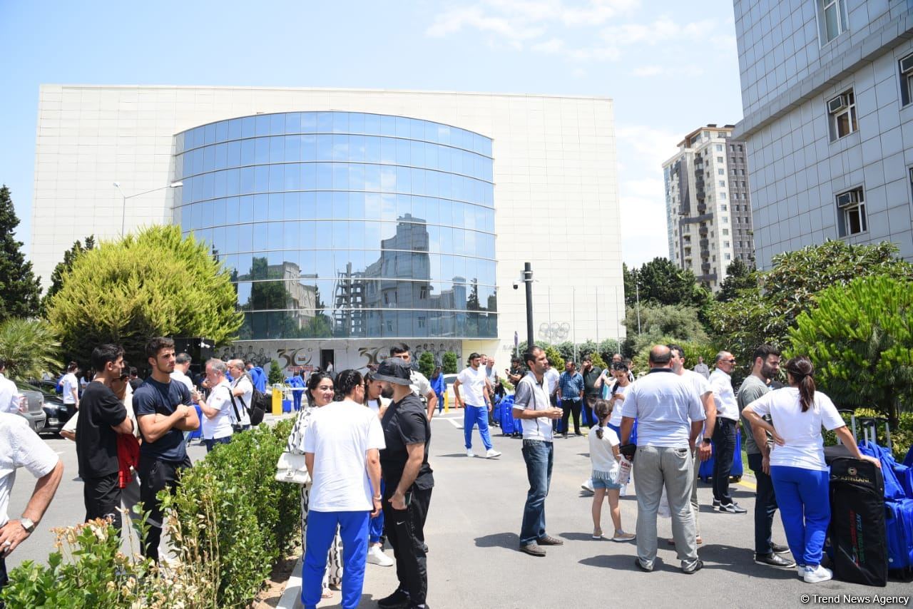 Азербайджанская команда отправилась в Краков для участия в III Европейских играх (ФОТО/ВИДЕО)