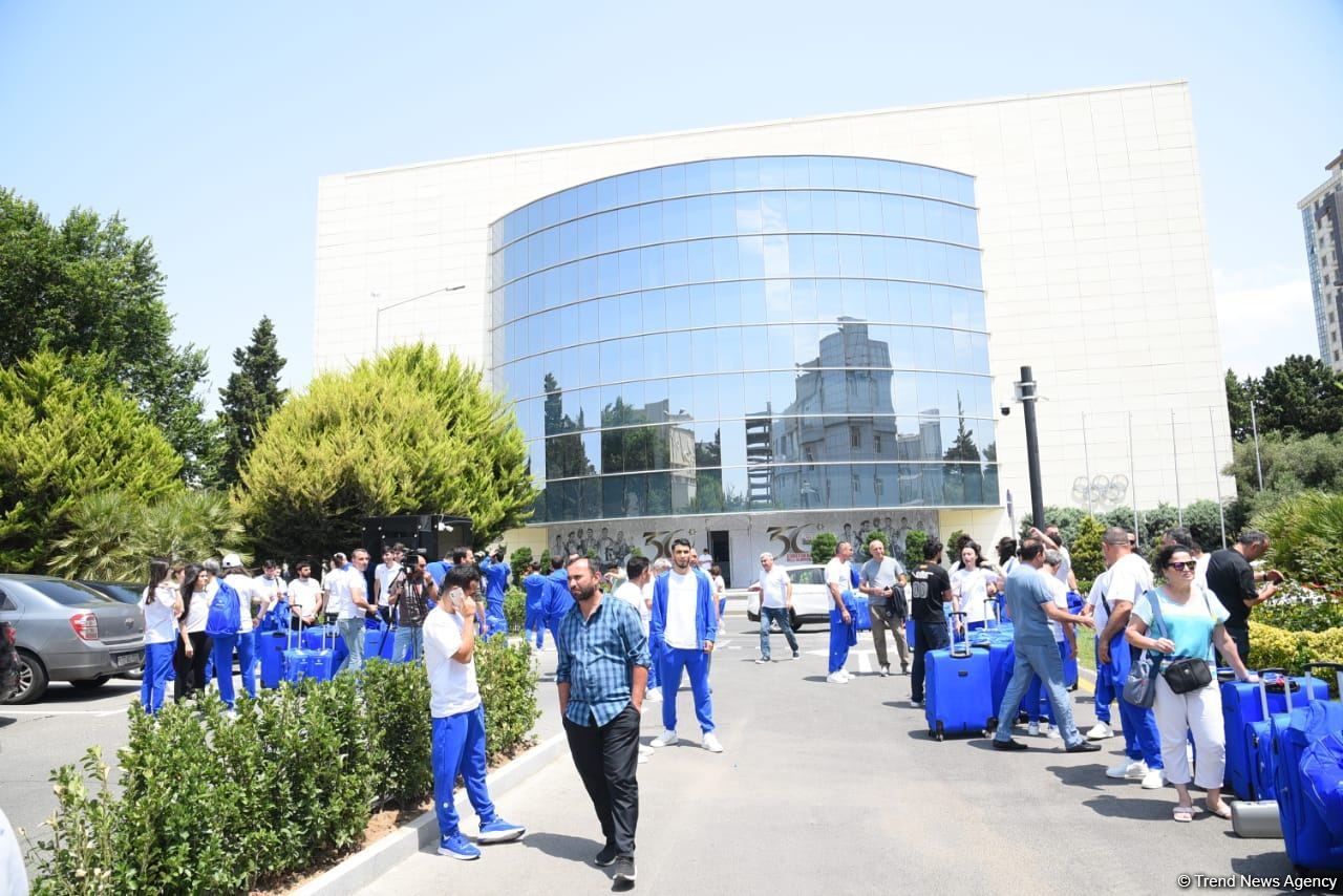 Азербайджанская команда отправилась в Краков для участия в III Европейских играх (ФОТО/ВИДЕО)
