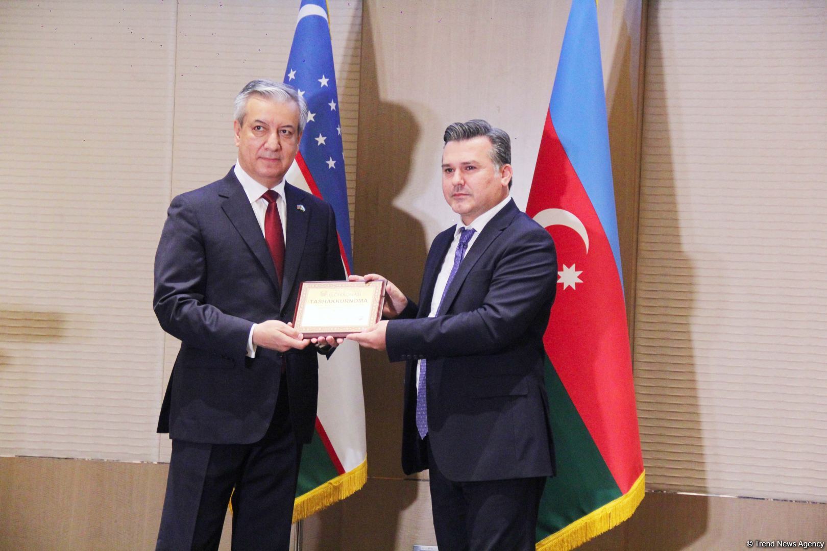 АМИ Trend и Turkic.World отмечены благодарственными дипломами за вклад в развитие отношений между Азербайджаном и Узбекистаном (ФОТО)