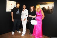 В QGallery состоялось открытие выставки Назрин Аббасовой "В объятиях эмоций"  (ФОТО)