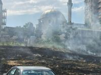 На территории рядом с Бакинским госуниверситетом произошел пожар (ФОТО/ВИДЕО)