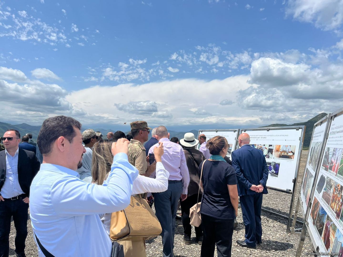 Представители дипкорпуса ознакомились со строящимся агропромышленным парком в Лачине (ФОТО)