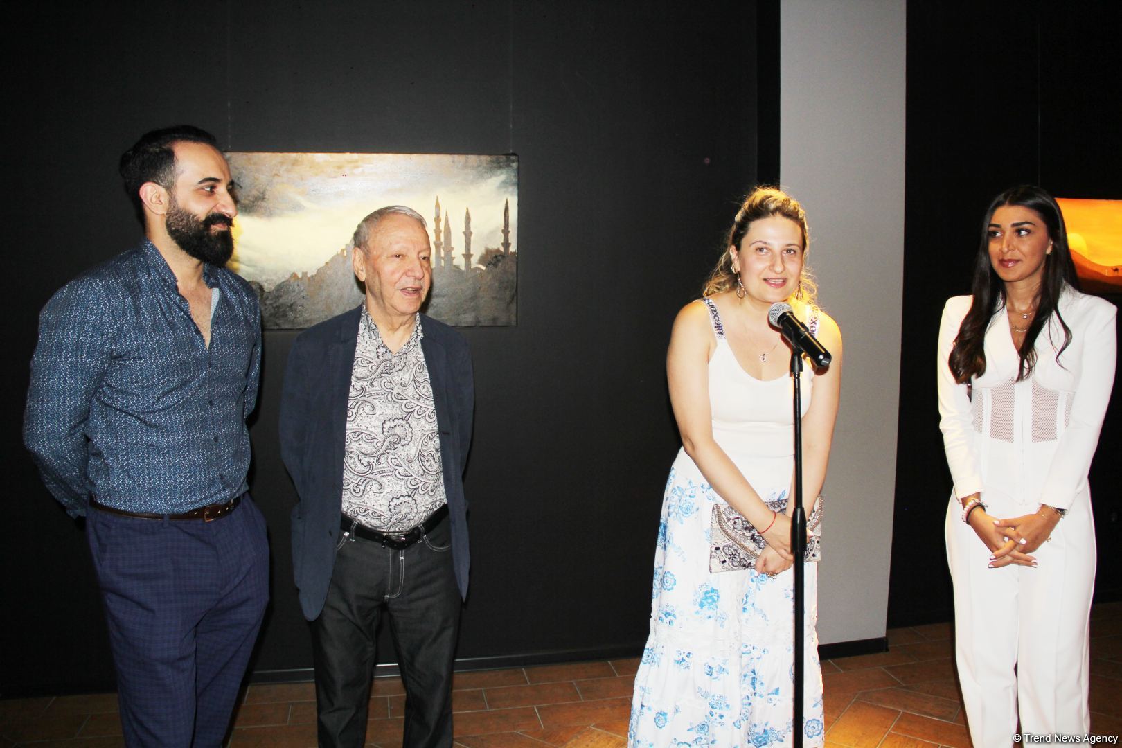 В QGallery состоялось открытие выставки Назрин Аббасовой "В объятиях эмоций"  (ФОТО)