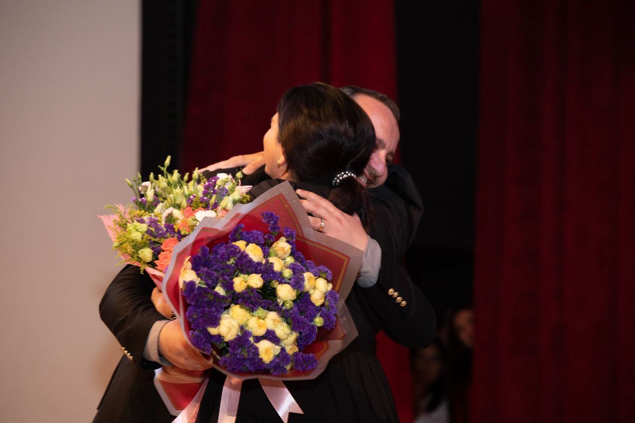 Актеры фильма "Асиф, Васиф, Агасиф" встретились 40 лет спустя – юбилей ансамбля Alov (ВИДЕО, ФОТО)