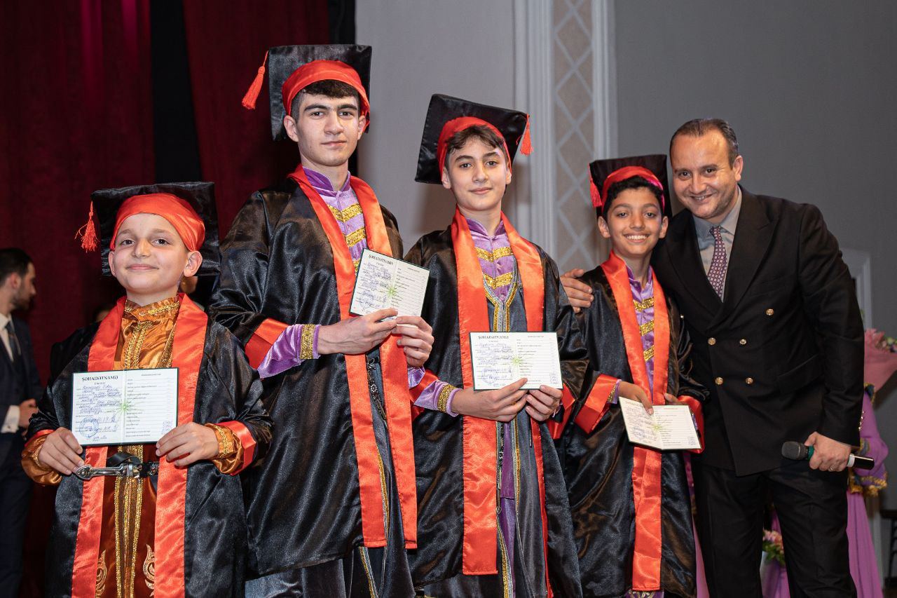 Актеры фильма "Асиф, Васиф, Агасиф" встретились 40 лет спустя – юбилей ансамбля Alov (ВИДЕО, ФОТО)