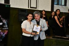 Baku Piano Festival – выступление юных талантов и яркая экспозиция "We are the future" (ВИДЕО/ФОТО)