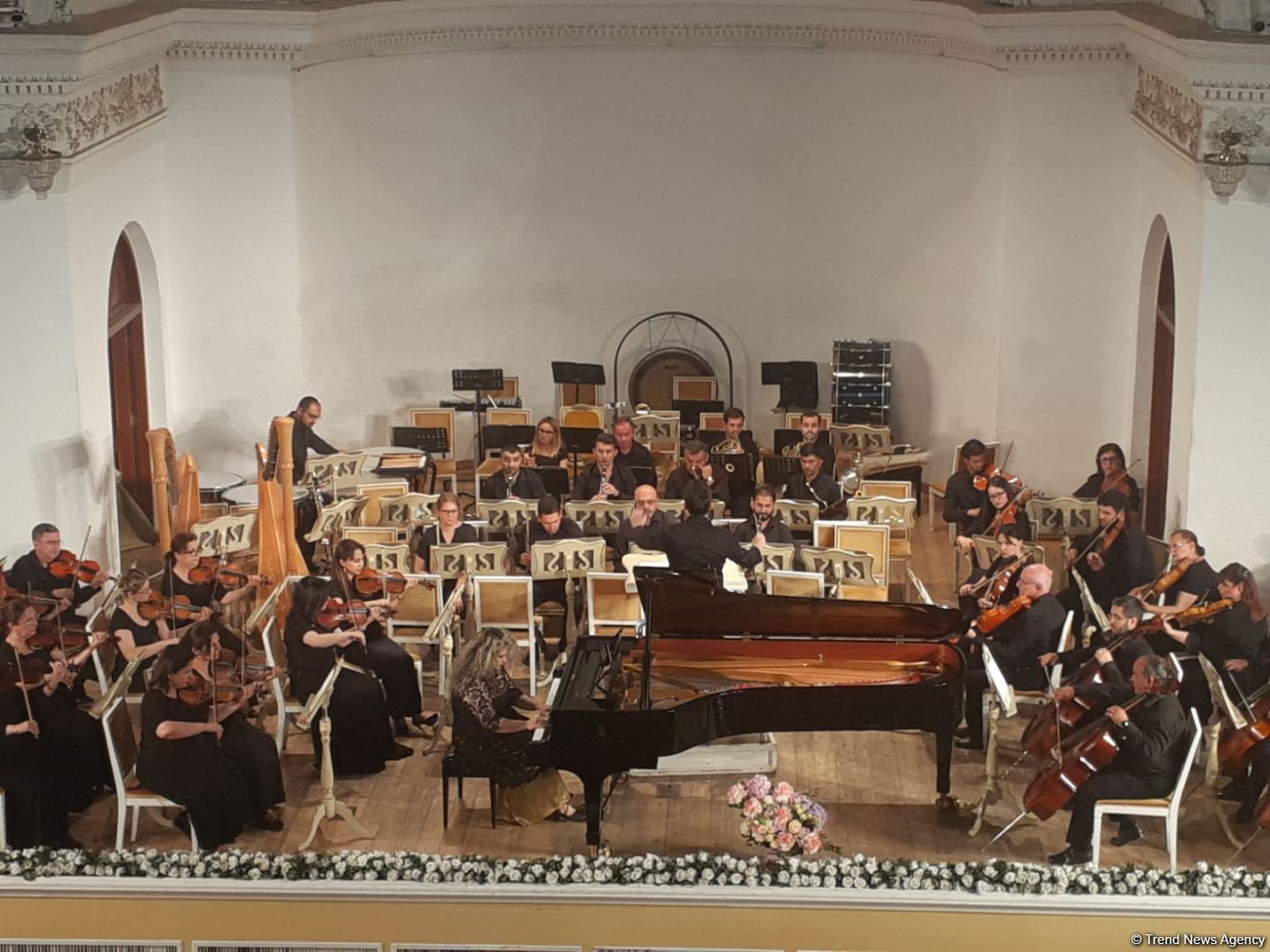 Прекрасный концерт в Баку – музыка, которая увлекает за собой и проникает в самые глубины сердец (ФОТО/ВИДЕО)