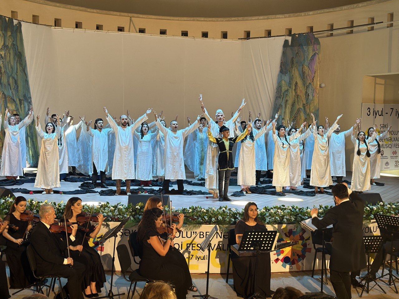 На "Шелковом пути" в Шеки представили "İntizar" (ФОТО)