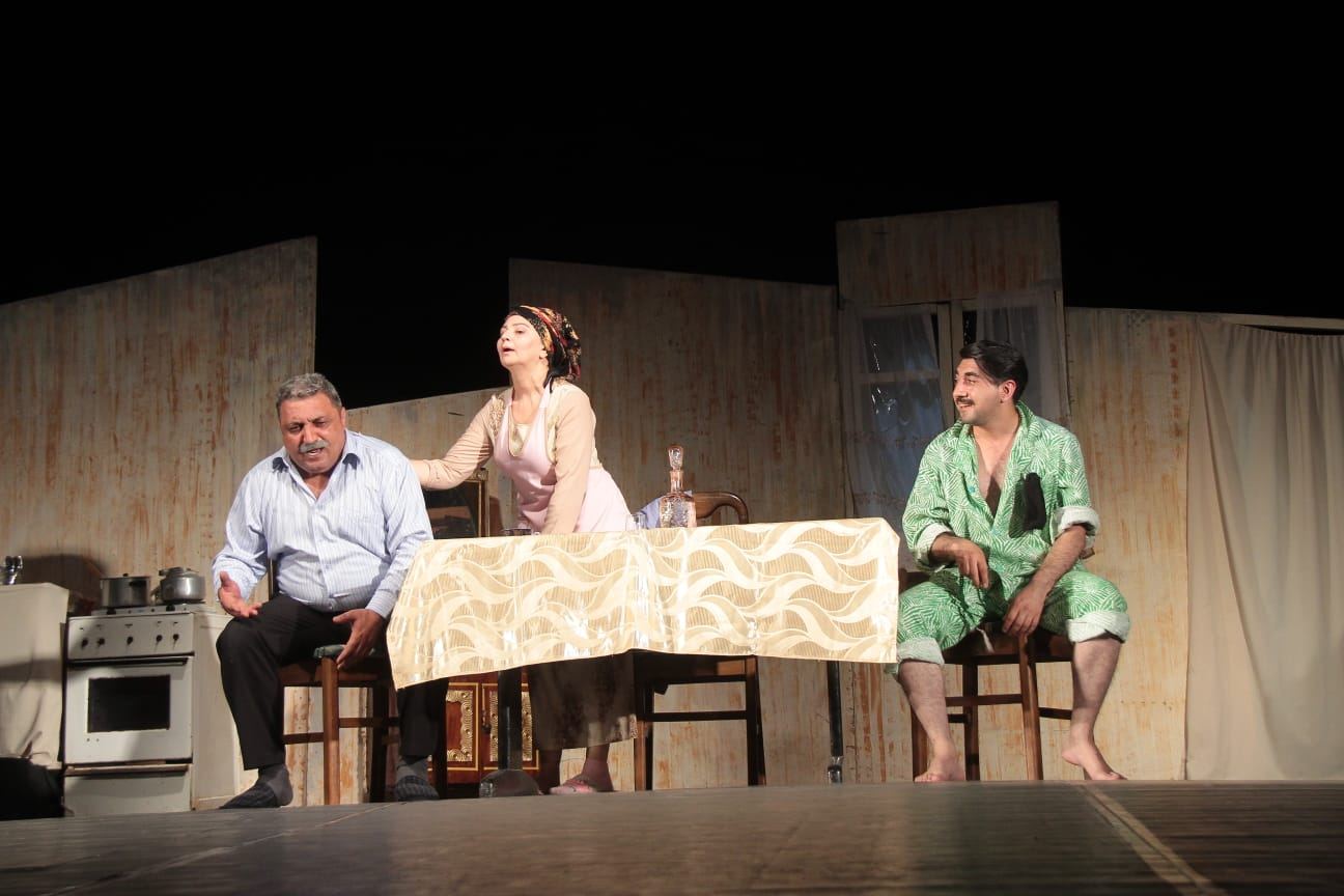 История одной семьи – Сумгайытский театр выступил в Баку (ФОТО)