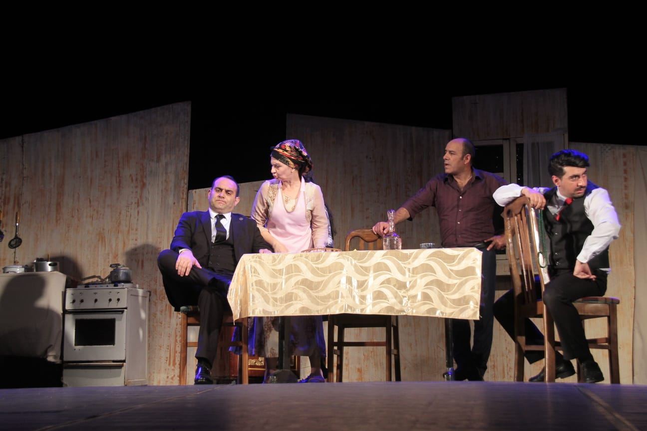 История одной семьи – Сумгайытский театр выступил в Баку (ФОТО)