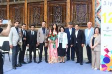 Шеки в ярких красках народности Йи и душевной музыки Страны Огней (ФОТО)