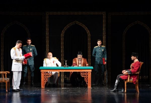 Аздрама завершила 150-й сезон спектаклем "Карабахнаме" (ФОТО)