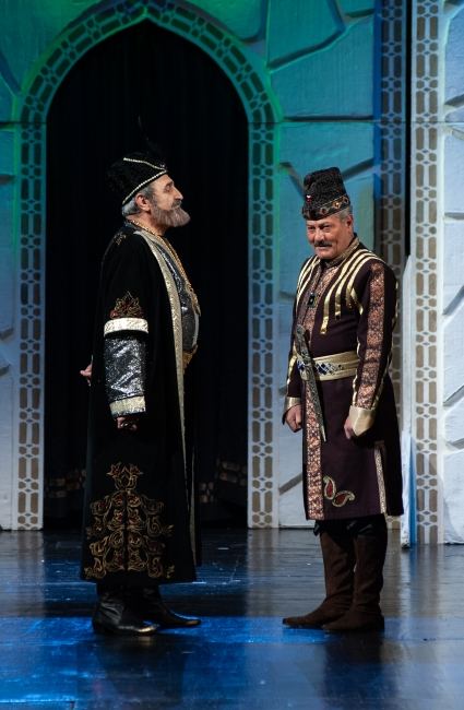 Аздрама завершила 150-й сезон спектаклем "Карабахнаме" (ФОТО)