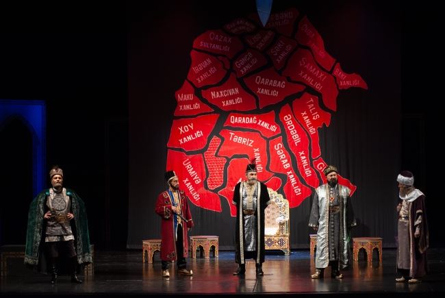 Аздрама завершила 150-й сезон спектаклем "Карабахнаме" (ФОТО)