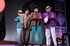 Российские актеры в Баку представили потрясающую новую версию мировой классики "Собака на сене" (ВИДЕО, ФОТО)