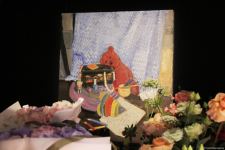 В QGallery открылась выставка Фарах Гаджизаде "Таинство света" (ФОТО)