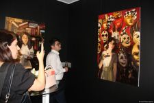 В QGallery открылась выставка Фарах Гаджизаде "Таинство света" (ФОТО)