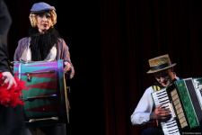 Фурор Натальи Овчинниковой на бакинской сцене в образе Эдит Пиаф – последние годы жизни великой актрисы (ФОТО)