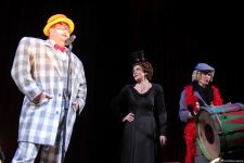 Фурор Натальи Овчинниковой на бакинской сцене в образе Эдит Пиаф – последние годы жизни великой актрисы (ФОТО)