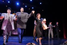 Фурор Натальи Овчинниковой на бакинской сцене в образе Эдит Пиаф – последние годы жизни великой актрисы (ФОТО)