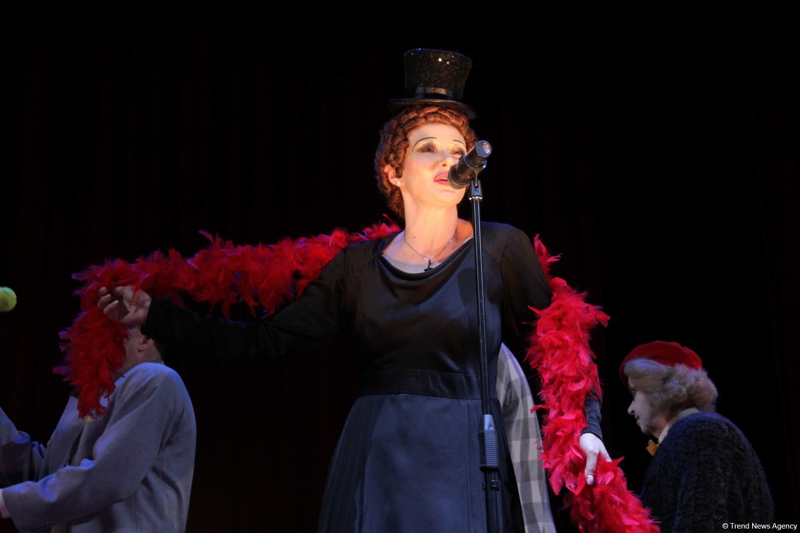 Наталья Овчинникова: Баку - это солнце, лучезарные глаза, невероятное творчество (ФОТО)