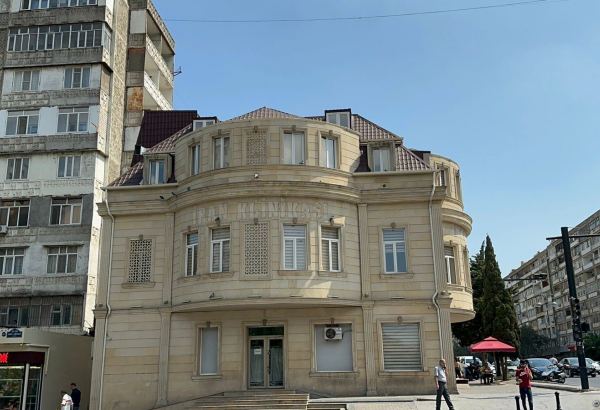 Названа причина закрытия иранской клиники в Баку