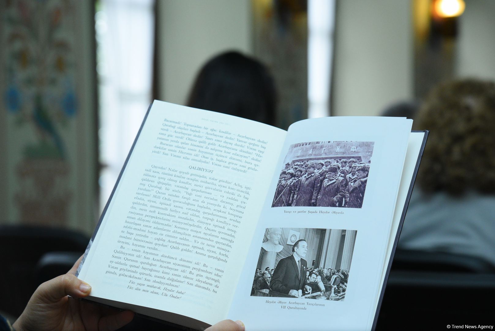 В рамках Дней поэзии Вагифа в Шуше состоялась презентация книги «100 лет вечной жизни», посвященная великому лидеру Гейдару Алиеву, и научная конференция (ФОТО)