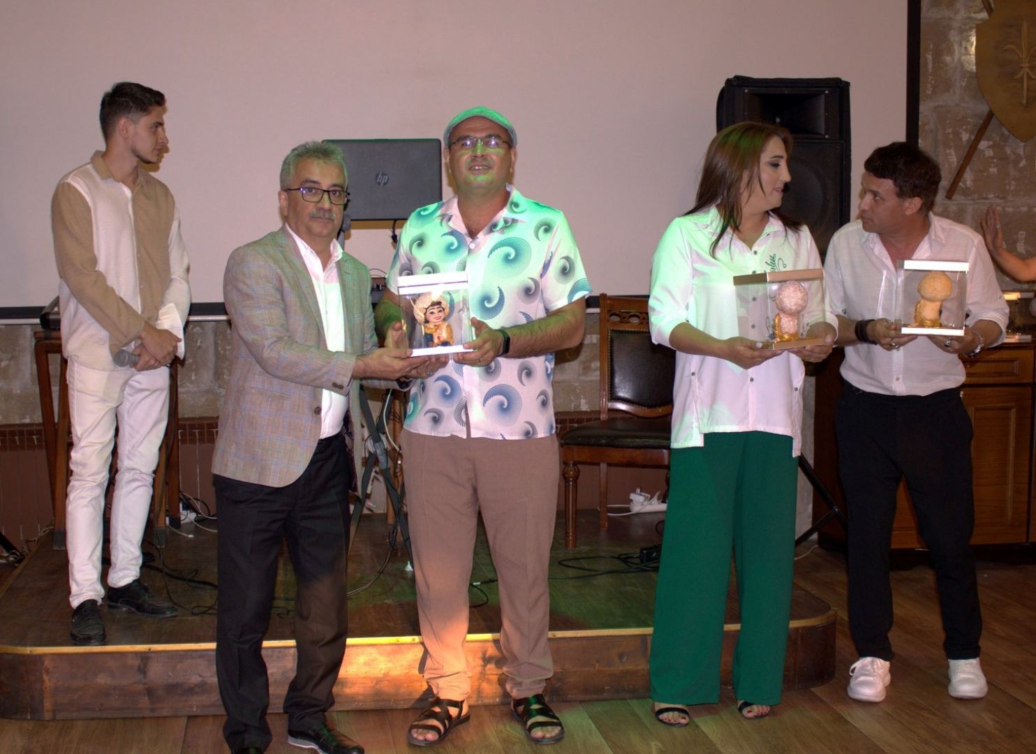 Азербайджанский театр кукол завершил сезон церемонией награждения "Друг театра" (ФОТО)