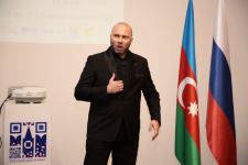 Теймур Кязымов и друзья – летний день мирового искусства в Баку (ФОТО)