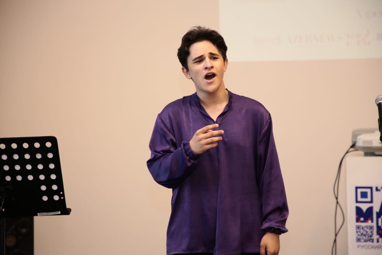 Теймур Кязымов и друзья – летний день мирового искусства в Баку (ФОТО)