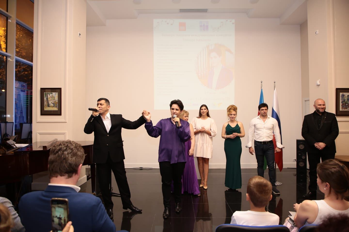 Теймур Кязымов и друзья – летний день мирового искусства в Баку (ФОТО)