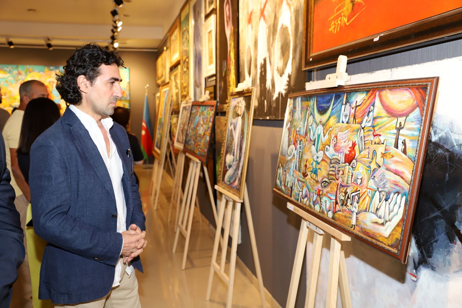 В Баку открылась выставка, посвященная Шаху Исмаилу Хатаи (ФОТО)