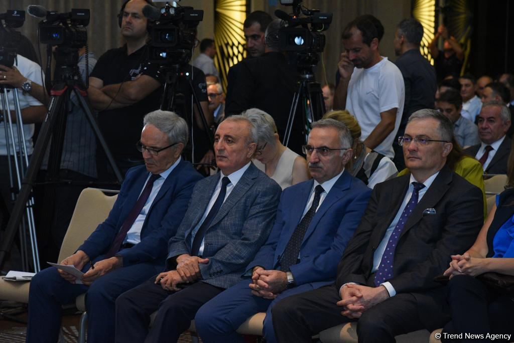 В Баку прошла конференция, посвященная 148-летию Национальной прессы (ФОТО)